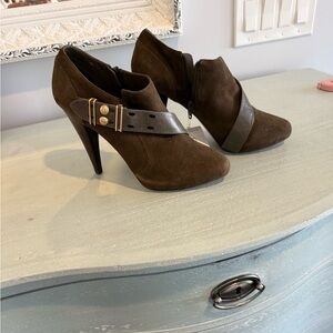 Saks Fifth Avenue Taupe Brown Booties 9.5